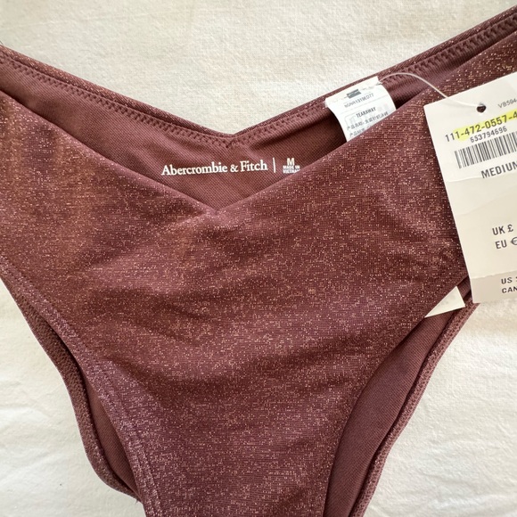 NWT Abercrombie and Fitch high leg cheeky bottoms size medium - Picture 2 of 3